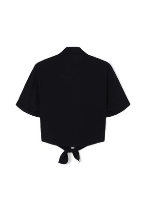 Camicia corta nera a maniche corte con colletto e dettaglio annodato sul retro. Tessuto liscio con design minimalista.