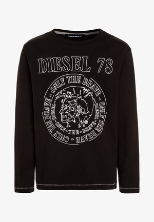 Czarna, długorękawowa koszulka Diesel z białą grafiką profilu punk oraz tekstem "DIESEL 78" i "ONLY THE BRAVE" w okrągłym wzorze na przodzie.