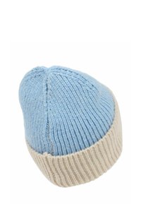 Strickmütze in Hellblau und Creme. Mit runder Spitze, geripptem Bund und weicher Textur, mit sichtbaren Nähten.