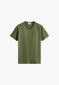 Unselected, dry herb green