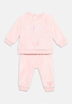 Guess, SET  - Анцуг - pink sugar