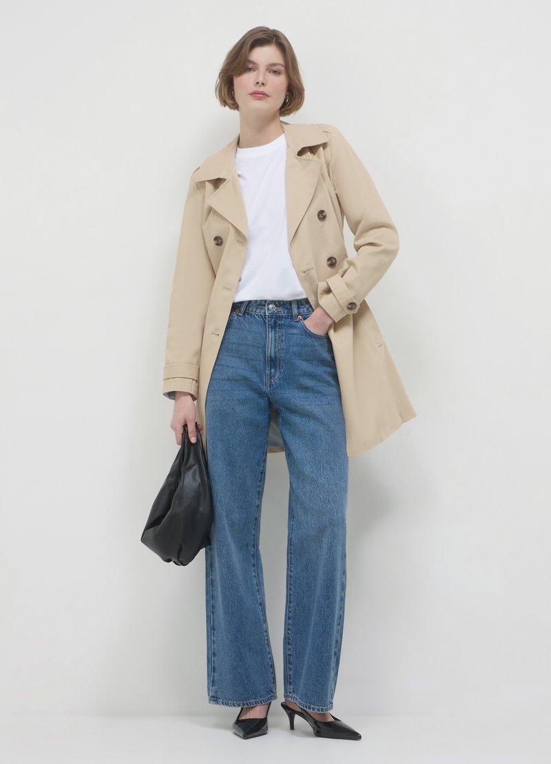 Calliope Trenchcoat - sabbia