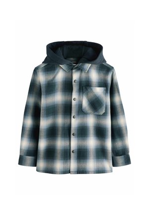 Chemise à carreaux à manches longues avec fermeture boutonnée, poche poitrine et capuche noire attachée, présentant des nuances de bleu, blanc et gris.