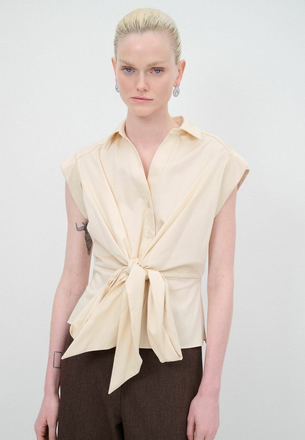 V-NECK - Hemdbluse - beige