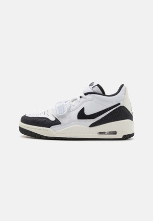 AIR JORDAN LEGACY 312 LOW - Treniņu apavi - white/black/sail