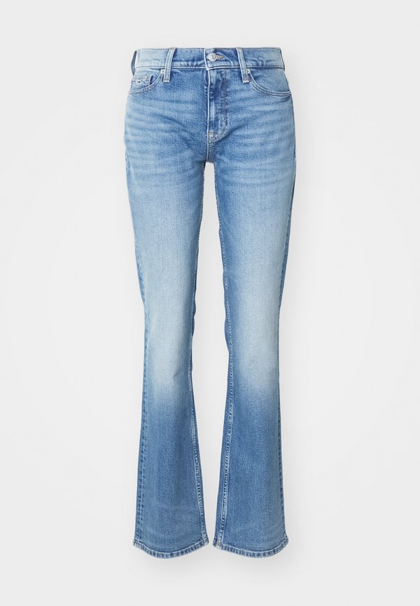 MADDIE - Bootcut jeans - denim light2