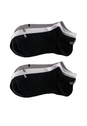 Zwei Paare von Knöchelsocken. Ein Paar in Schwarz mit weißen Akzenten an Fußspitze und Ferse; ein weiteres in Grau mit ähnlichen Akzenten. Aus weichem, dehnbarem Material.