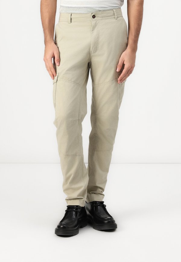 REGULAR TAPERED - Cargo trousers - beige abbey stone