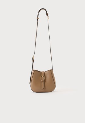 Furla, DORA MINI BUCKET BAG - Чанта за носене през рамо - brown