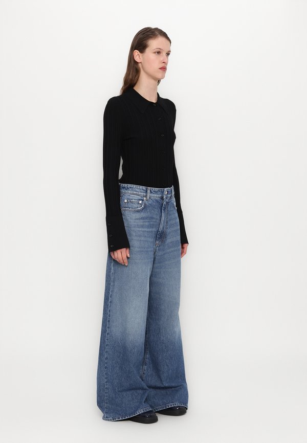 ANGRI - Relaxed fit jeans2