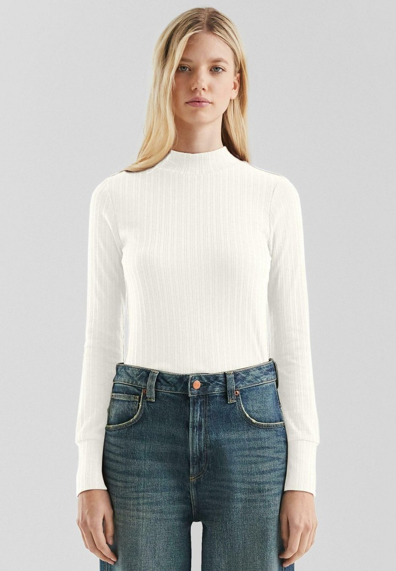 QS Longsleeve - creme