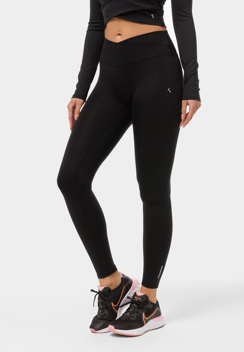 Carpatree CROSSOVER HIGHWAIST - Punčochy - black