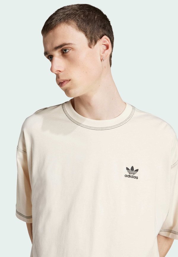 ESSENTIALS TEE - Basic T-shirt2