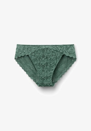 Krajkové kalhotky v tlumené zelené barvě s květinovými vzory a zvlněnými okraji. Vyrobeny z měkkého, texturovaného krajkového materiálu.