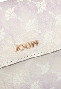 JOOP! CORTINA FLUSSO PIPPA LVF - Étui à portable - violet ice