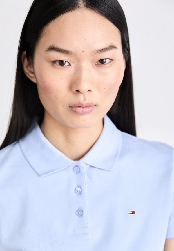 SLIM ESSENTIAL - Polo shirt2