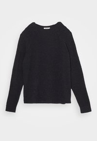 Dunkelgrauer Strickpullover mit langen Ärmeln, rundem Halsausschnitt und gerippten Bündchen und Saum. Weiche Textur und lockere Passform.