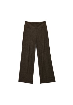 Pantalones de pierna ancha en tela marrón oscuro, con una cinturilla suave y una textura sutil. El diseño incluye pliegues delanteros para un detalle adicional.