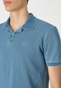 GAP LOGO - Piké - light indigo