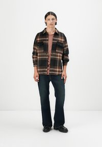 Jack & Jones JJEBRADLEY OLLIE  - Skjorter - monks robe