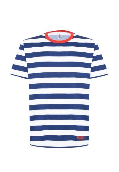 T-shirt a righe navy e bianche con maniche corte, colletto rosso e un piccolo logo rosso sull'orlo. Realizzato in un tessuto morbido e traspirante.