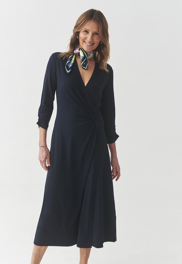 LINDA - Freizeitkleid