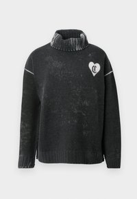 Sweater preto com gola alta, apresentando um design de coração branco e letras no peito. Feito de material macio com um acabamento texturizado.