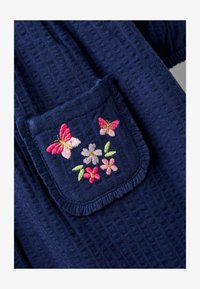 No seleccionado, navy blue
