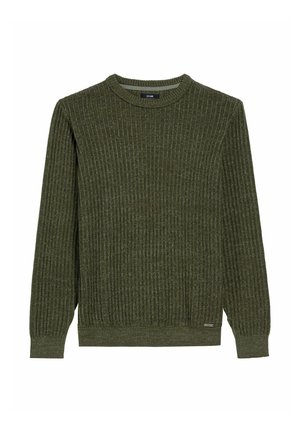 Zielono-oliwkowy sweter dziany o prążkowanej fakturze, okrągłym dekolcie i długich rękawach. Posiada małą metkę marki na końcu.