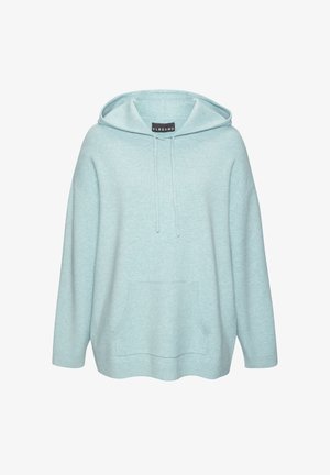Hellblauer übergroßer Hoodie mit vorderer Kängurutasche und Kapuze mit Kordelzug, dargestellt auf weißem Hintergrund.