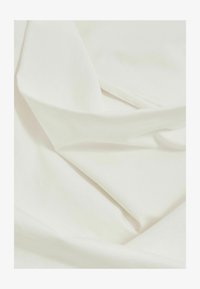 Sélectionné, white
