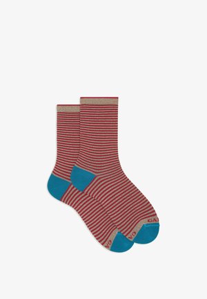 Gestreifte Socken mit roten und beigen horizontalen Streifen, einer türkisfarbenen Ferse und Spitze. Weiche Textur und gerippter Bündchenabschluss für guten Sitz.