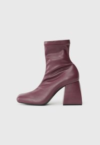 Sélectionné, dark red