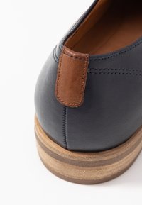 Gabor Comfort Stringate - dark blue