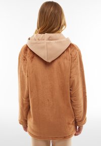 Freddy Abrigo corto - thrush