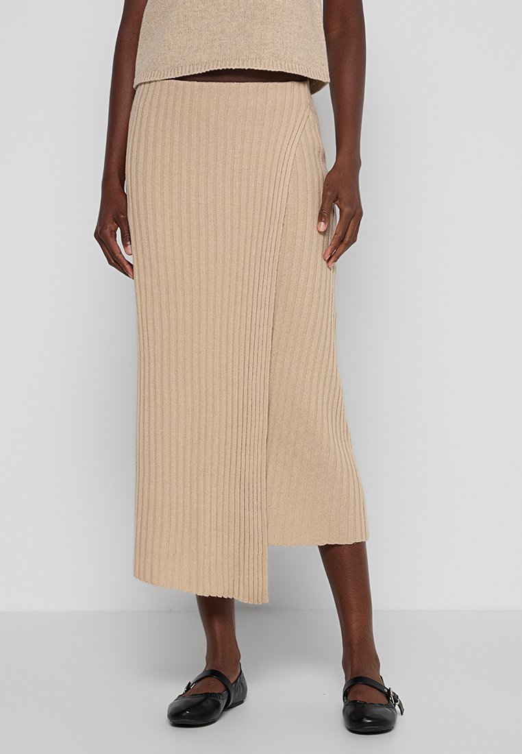 By Malene Birger Wikkelrok beige By Malene Birger Wikkelrok beige