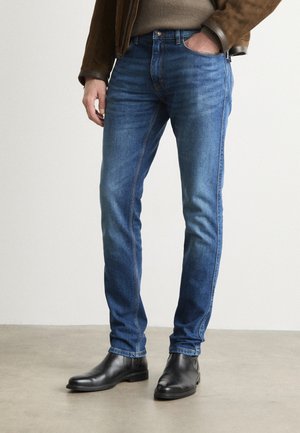 HUGO Slim fit -farkut - medium blue