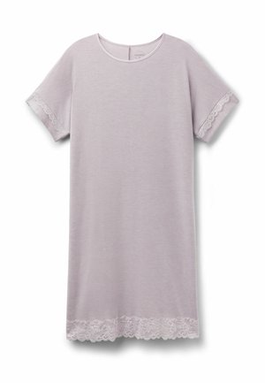 Lavendel nachtjapon met korte mouwen, afgezet met kant aan de mouwen en zoom, ronde halslijn en zachte stofstructuur.