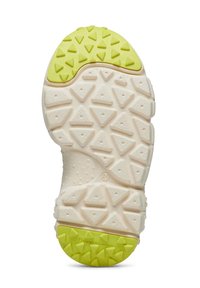 Sula med en vit bas, gul-gröna accenter, texturerade triangulära greppmönster och graverat varumärke längs kanten.