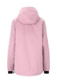 Rosa wasserdichte Jacke mit Kapuze, die eine glatte Textur, schwarze Bündchen und ein schlichtes, funktionales Design aufweist. Rückansicht gezeigt.