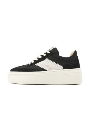 Trainers - blackwhite