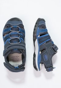 Geox BOREALIS - Vaellussandaalit - navy/avio