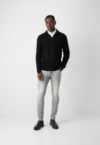 INDICODE JEANS Cardigan - black