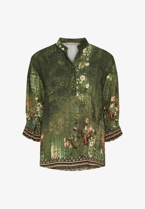 Grøn blomsterbluse med knapperet henley-udskæring, trekvartærmer og sammensnørede manchetter. Har intrikate blomster mønstre og sort kant.