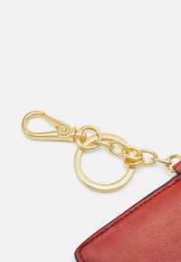 Lauren Ralph Lauren LEATHER ZIP CARD CASE - Maks - red sunstone