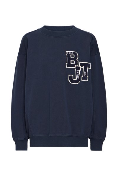 Námornícky modrá mikina so žebrovaným výstrihom a manžetami, na prednej strane s vyšitým textom "BALL JEANS THE BT". Jemná bavlnená tkanina.