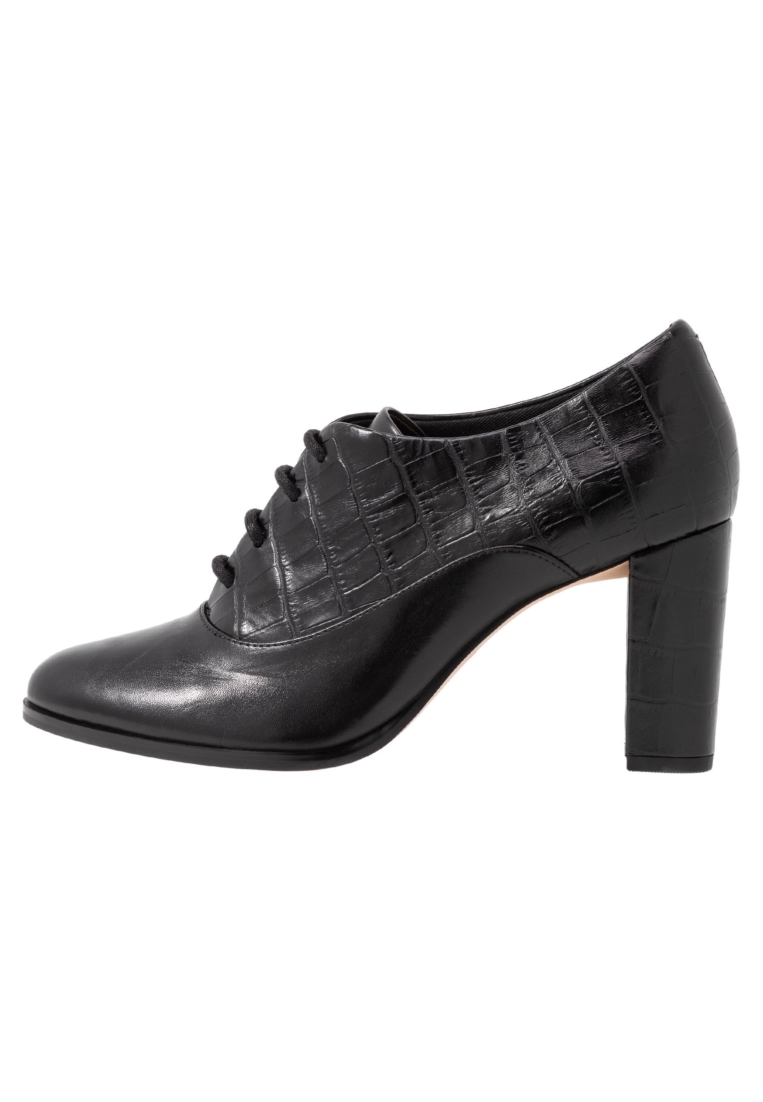 clarks kaylin ida shoe boot