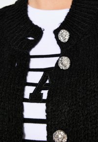 Studio Untold EXTRA  - Chaqueta de punto - black