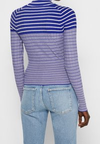 MAX&Co. Stickad tröja - blue