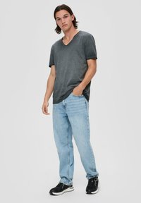 QS T-shirt basic - schwarz